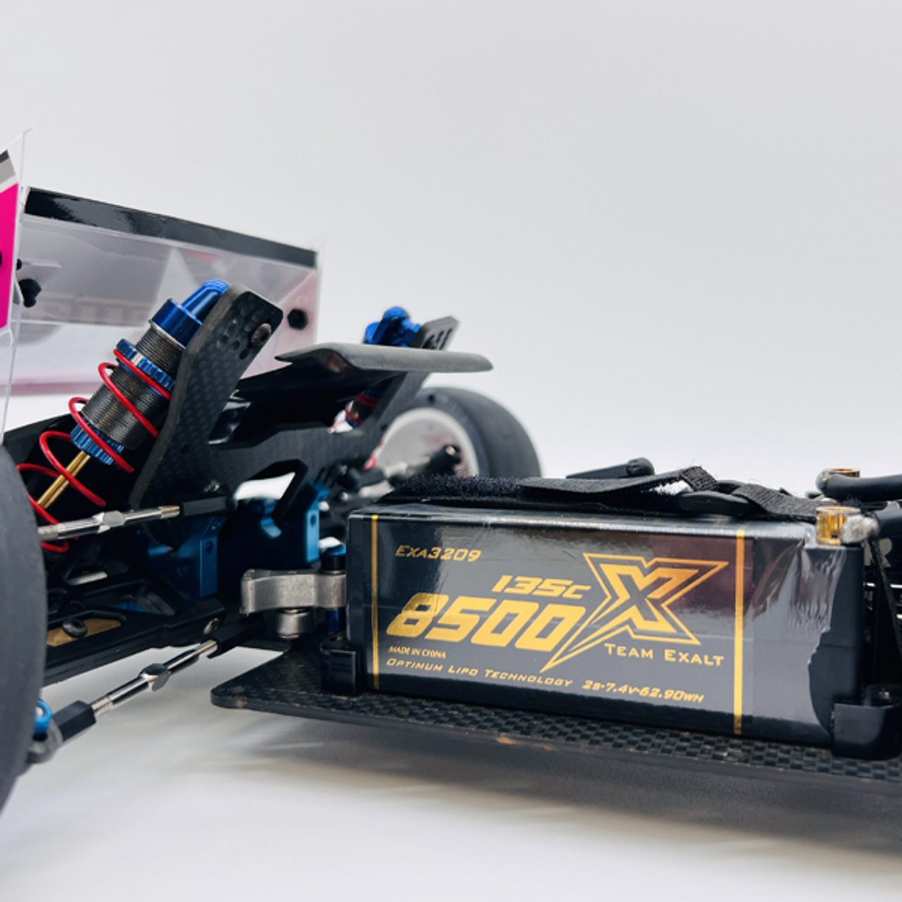 Team Exalt X-Rated 8500mah 130c 2s 7.4v Fat Shorty Lipo w/5mm Bullets EXA3209 image 1