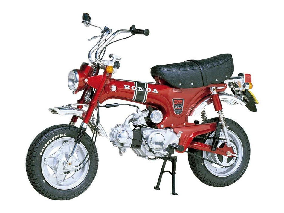 Tamiya 1/6 Honda Export Dax 70 (ST70) Limited Edition Plastic Model Kit 16002