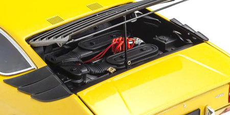 Kyosho 1/18 Scale Lamborghini Uracco Die Cast Car KS08446GY image 1