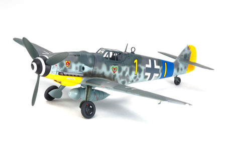 Tamiya 1/48 Messerschmitt BF 109 G-6 Plastic Model Airplane Kit 61117 image 0
