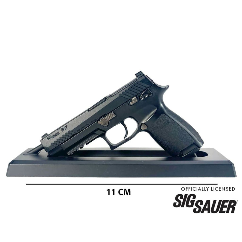 GoatGuns 1/2.05 Scale Die Cast SIG Sauer M17 Pistol GOAM17-BLACK