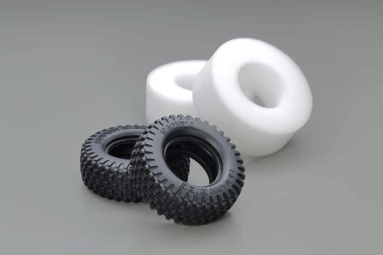 Tamiya Rough Ride Buggy Rear Tires (2pc) with Inserts 51717 image 0