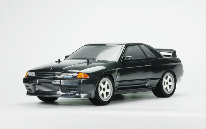 Carisma 1/8 M48S Nissan Skyline GT-R Nismo Godzilla RTR RC Car 89968 image 0