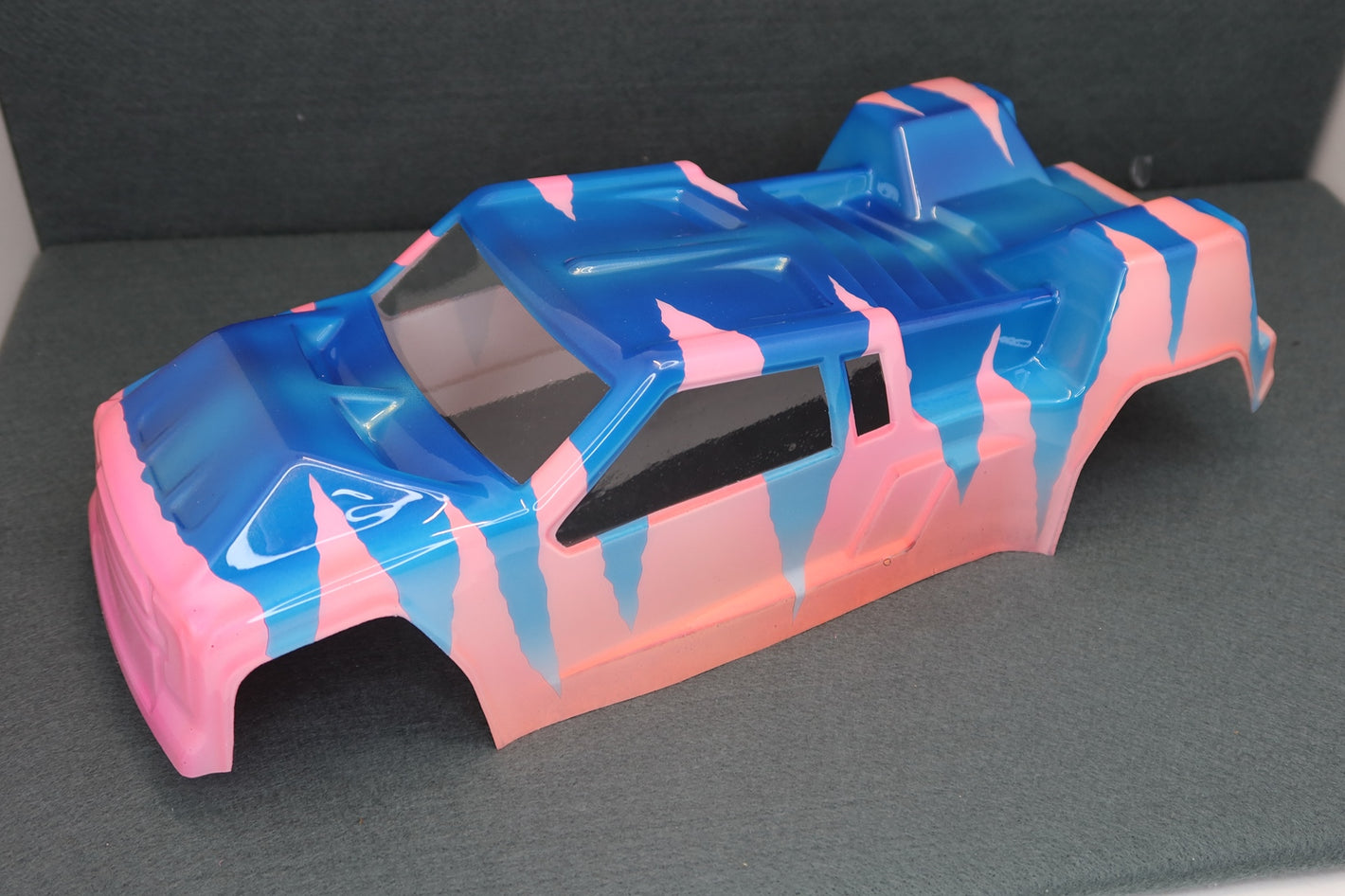 Ron's Reserve Custom Painted Body Team Associated T6.1 T6.2 T6.4 Stadium Truck image 0