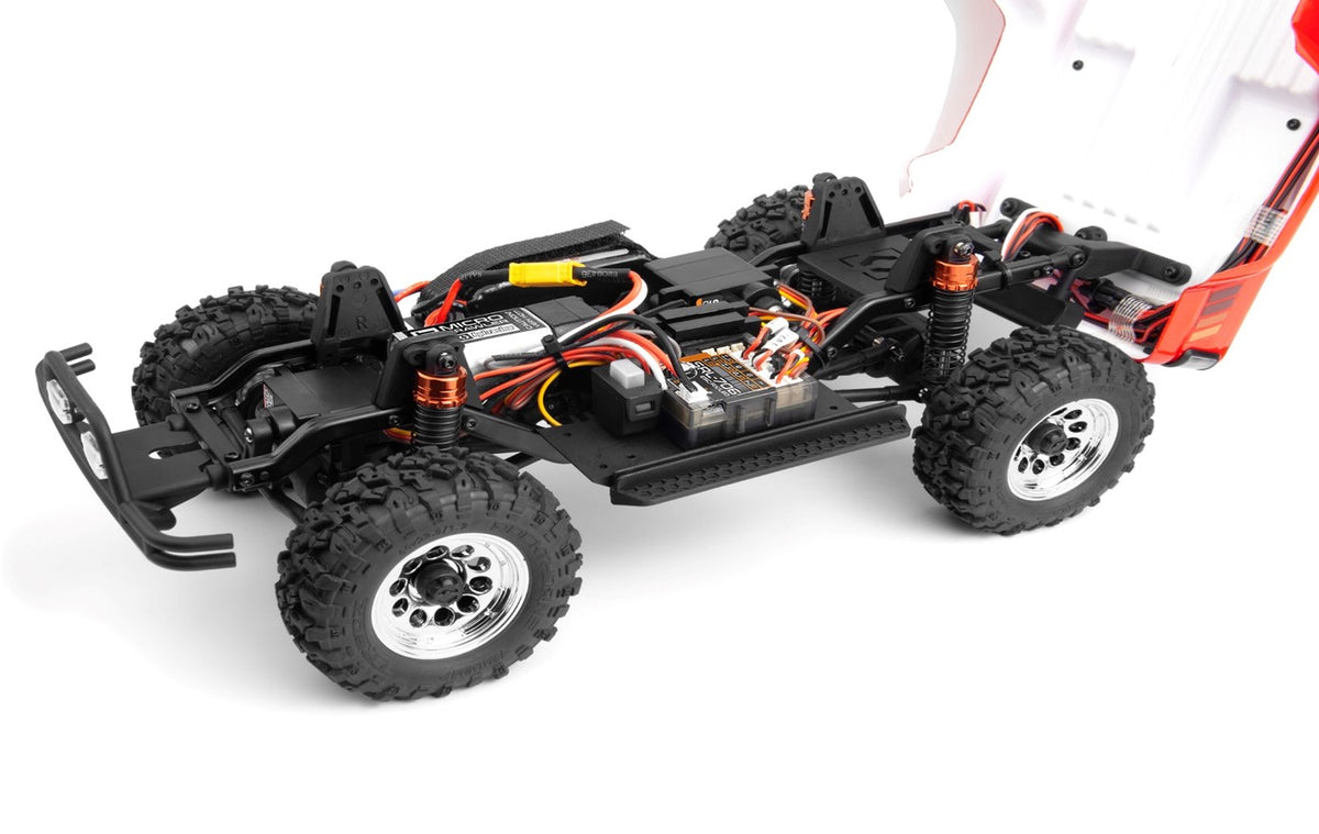 HPI Venture18 1985 Toyota Hilux SR5 4wd Truck RTR - Red 160801 image 1