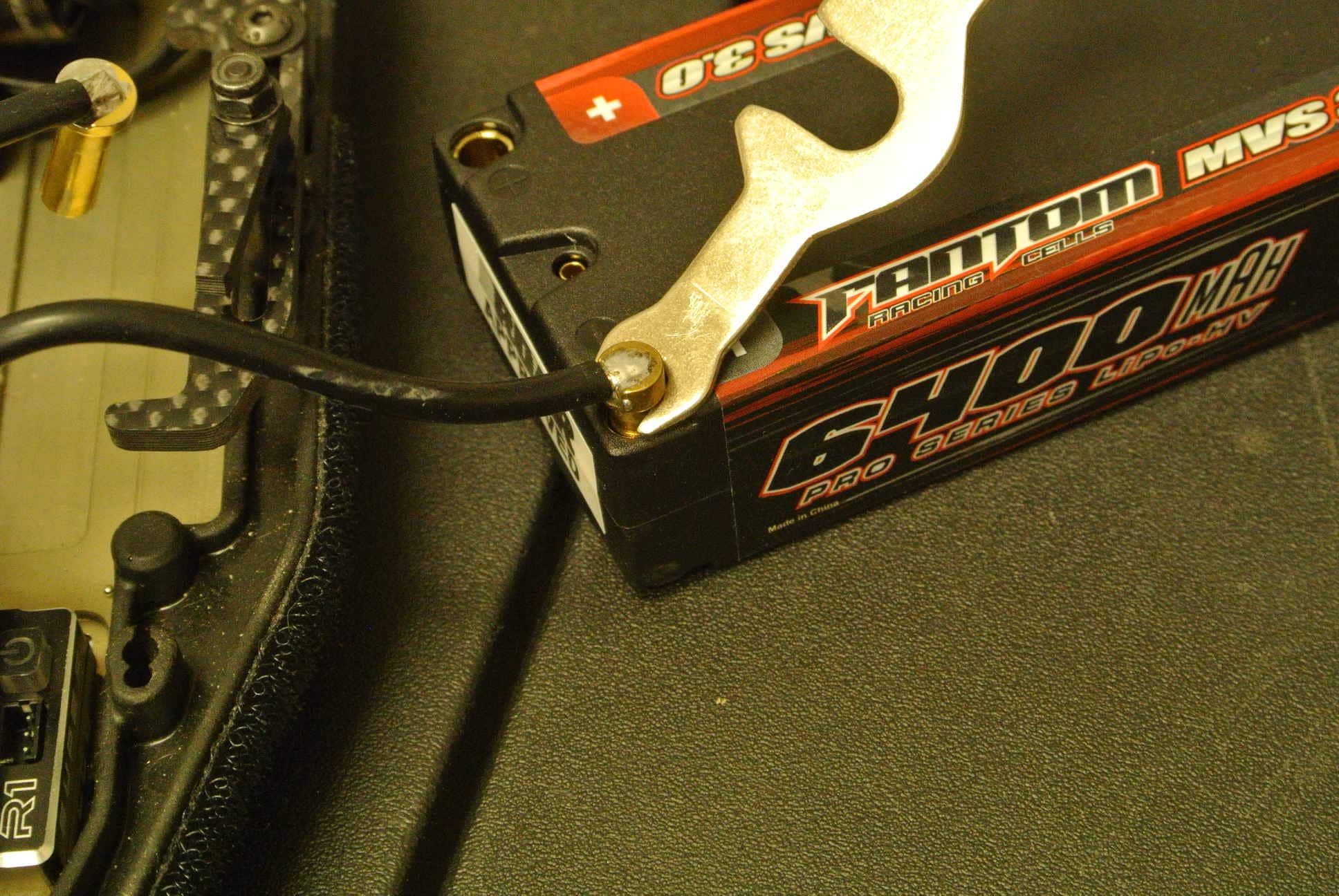 Rotor Ron C4-V1 Factory Team Battery Bullet Puller/Removal Tool image 1