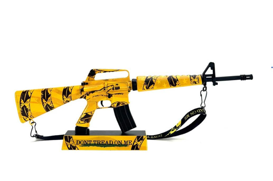 GoatGuns 1/3 Scale Die Cast Special Edition M16A1 'Don't Tread on Me' 16-TREAD image 0