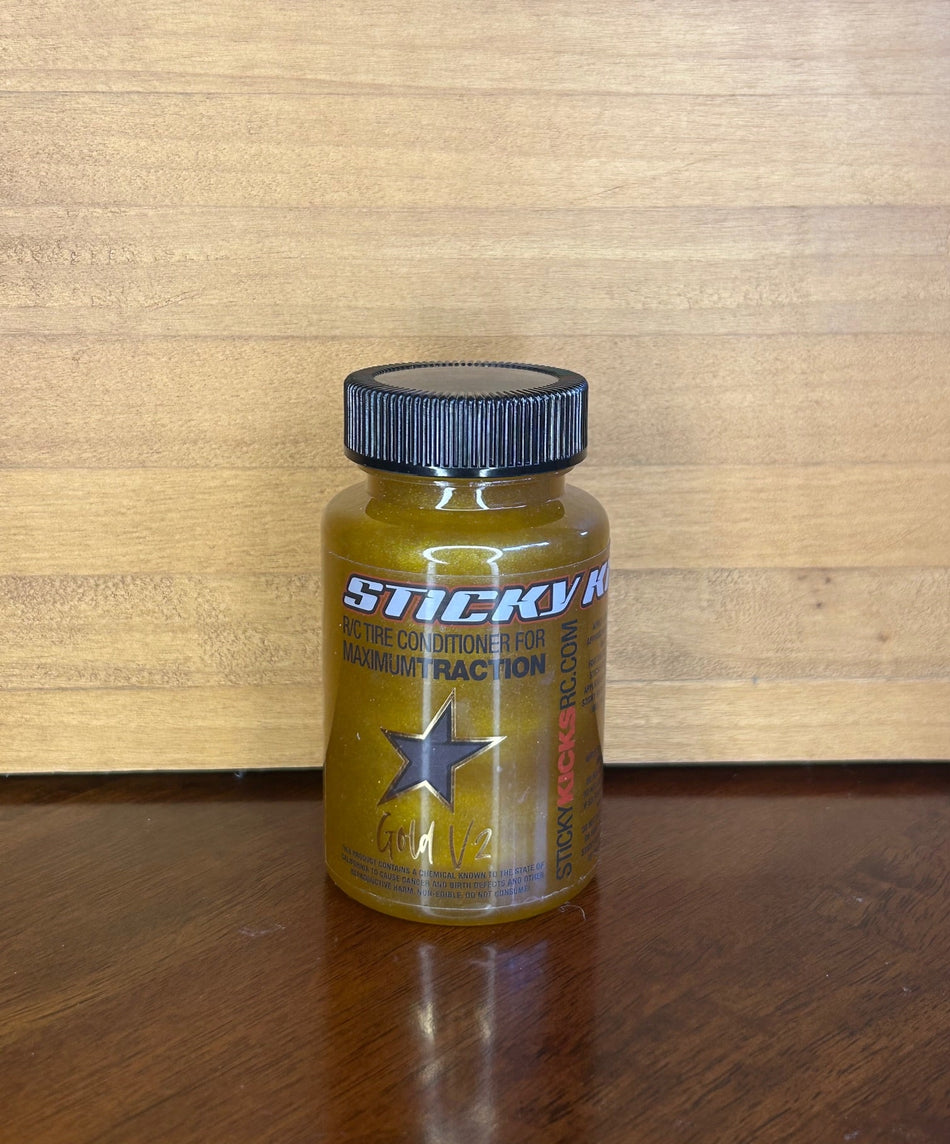Sticky Kicks Gold Traction Compound in 4oz Bottle SKGOLD image 0