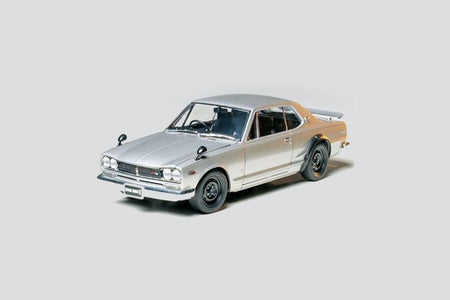 Tamiya 1/24 Nissan Skyline 2000 GT-R Plastic Model Kit 24194 image 0