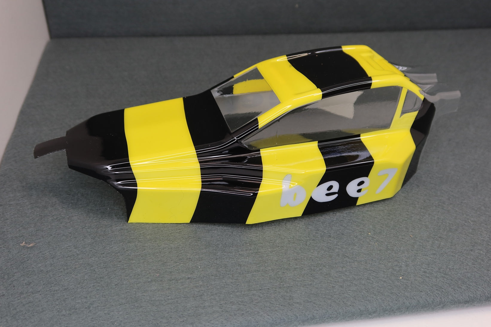Ron's Reserve Series Custom Airbush Painted Protector Body Associated B7 &amp; B7D image 0