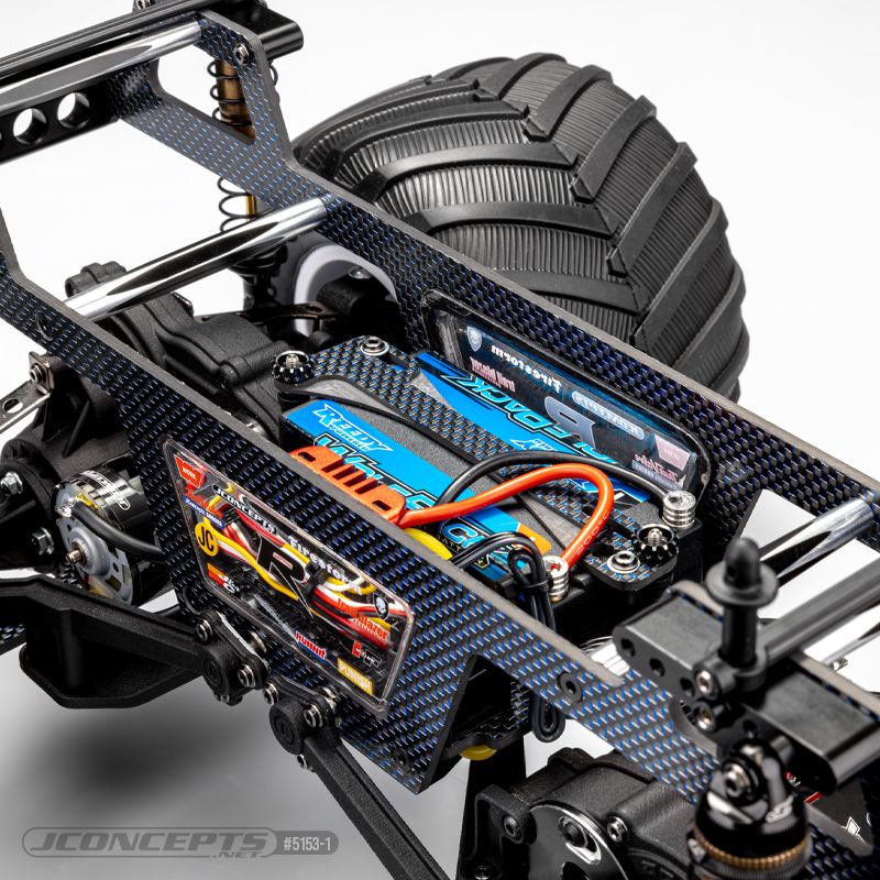 Regulator Chassis Set Blue Carbon Fiber for JConcepts Regulator Chassis 51531 image 1
