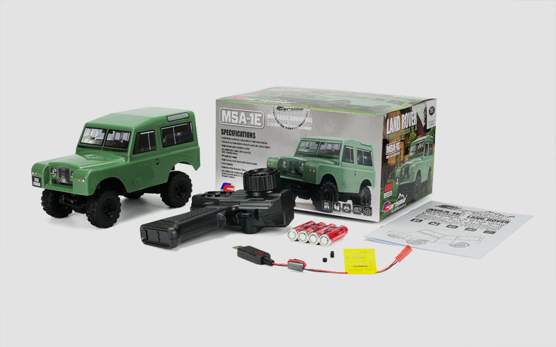 Carisma 1/24 Scale 4WD MSA-1E 1968 Land Rover D Series II A RTR 85868 image 0